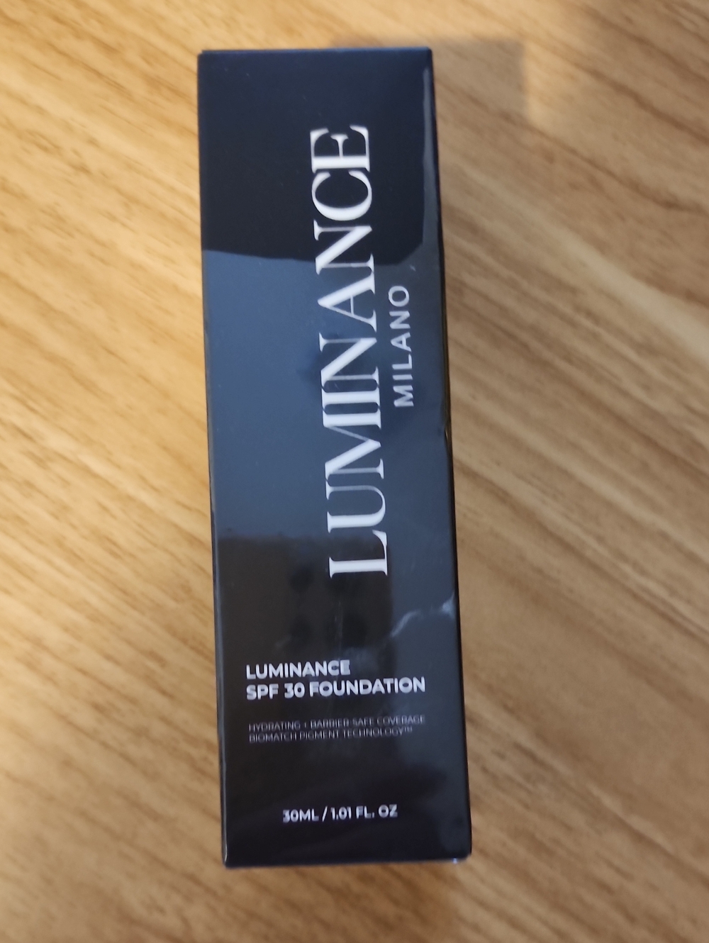 Luminance Foundation - Picture 2 of 7